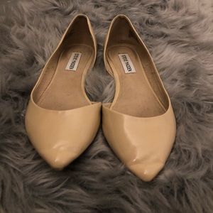 Steve Madden Tan Flats